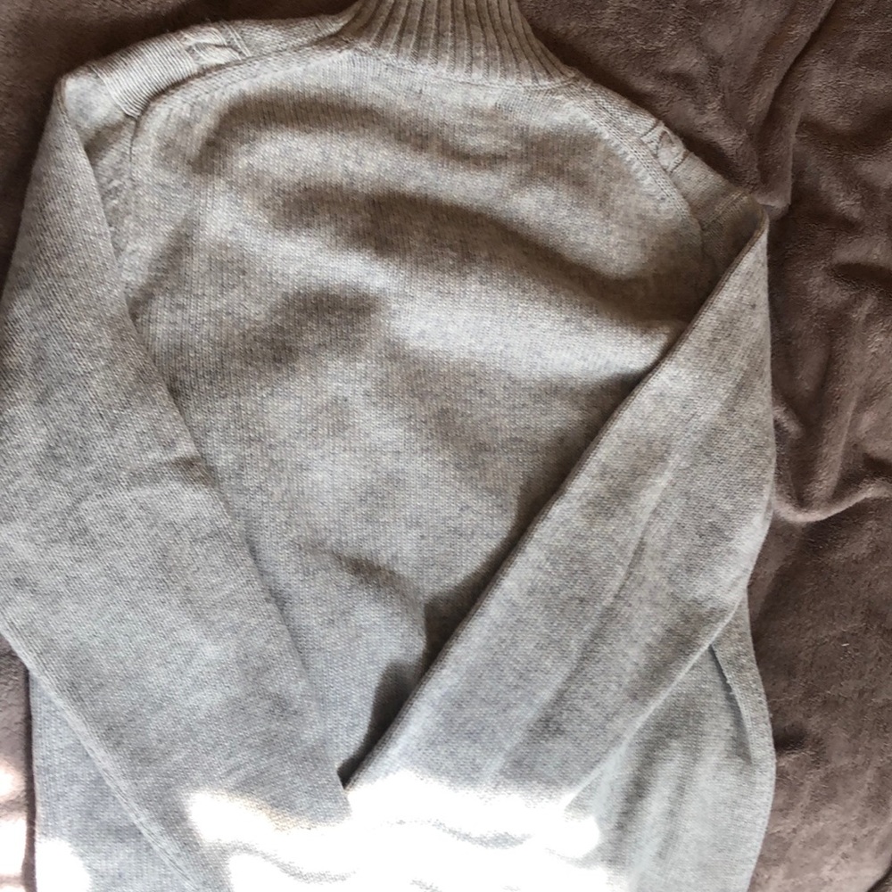 COPY - Italian merino blend  yarn grey sweater - Picture 5 of 8